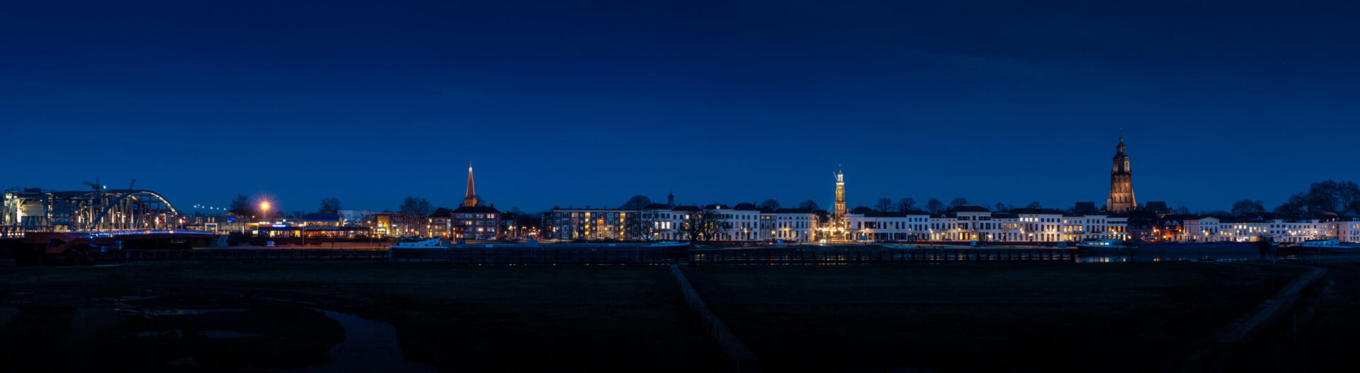 Skyline of zutphen by night